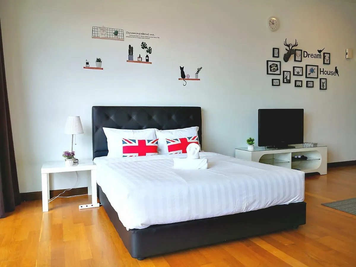 Apartment Klcc Inifinity Pool - The Regalia Residences & Suites By Kl Minsu Kuala Lumpur Malaysia