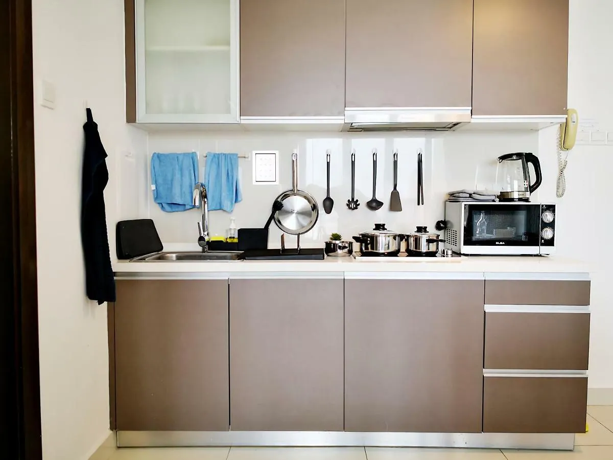 Klcc Inifinity Pool - The Regalia Residences & Suites By Kl Minsu Kuala Lumpur Apartment