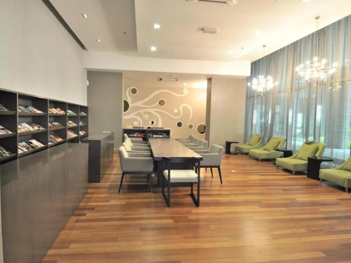 Apartment Klcc Inifinity Pool - The Regalia Residences & Suites By Kl Minsu Kuala Lumpur