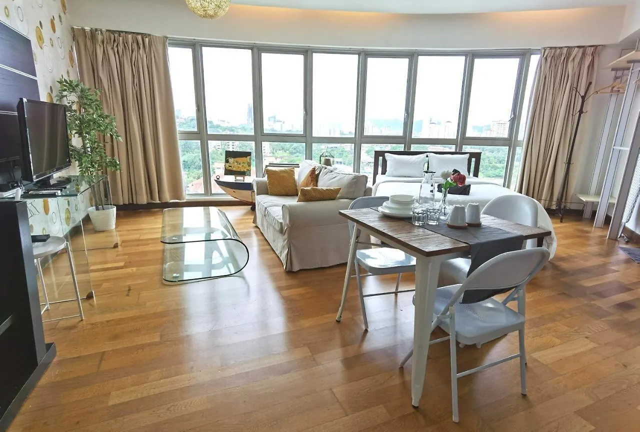 Klcc Inifinity Pool - The Regalia Residences & Suites By Kl Minsu كوالالمبور شقة